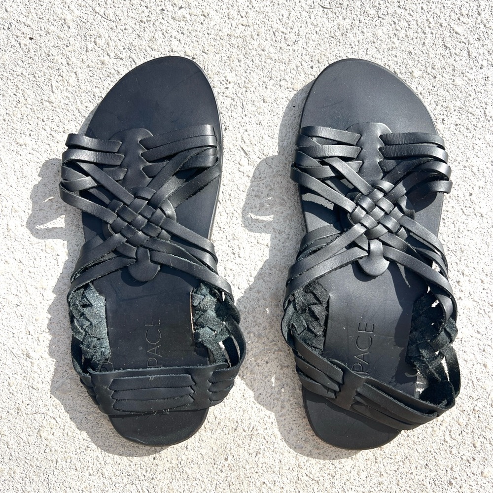 NWOT - L*Space Black Strappy Sandals for Women